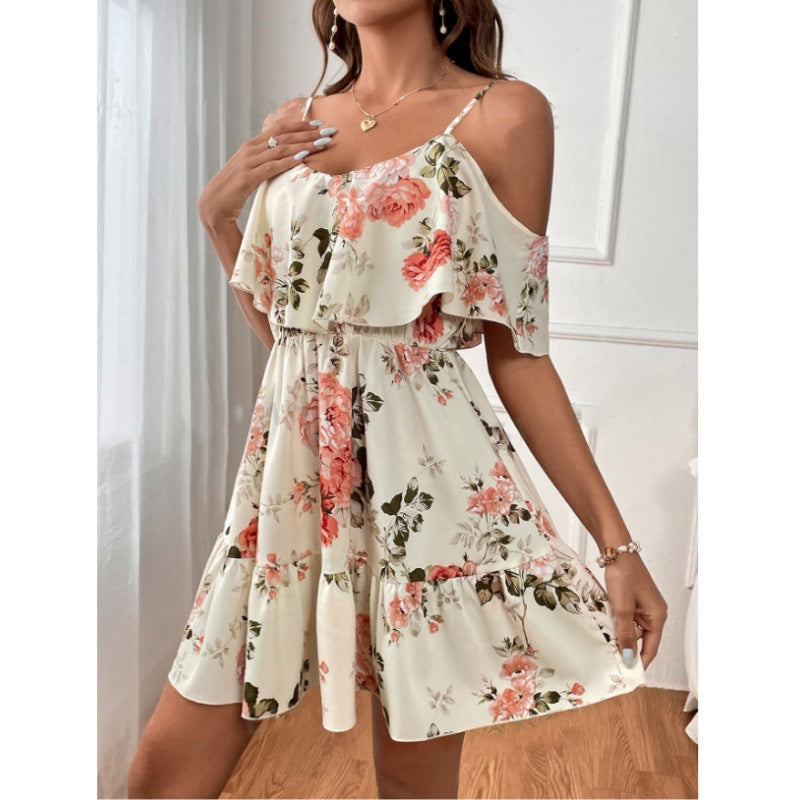 Robe camisole plissée, style bohème classique et doux, motif imprimé, épaules dénudées, inspirée de la mode européenne et américaine.