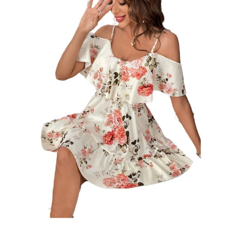 Robe camisole plissée, style bohème classique et doux, motif imprimé, épaules dénudées, inspirée de la mode européenne et américaine.