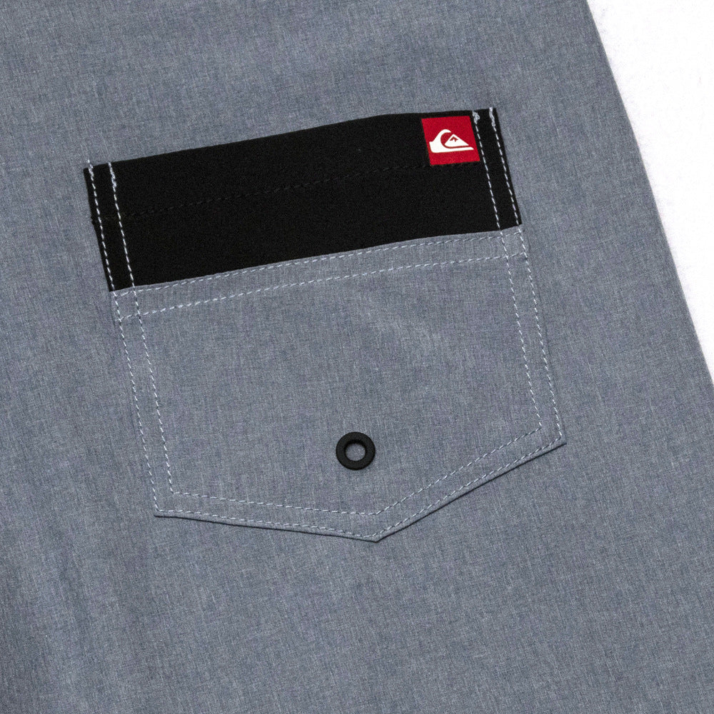 Pantalon de plage Quiksilver pour homme, nouveau modèle décontracté, idéal pour la station balnéaire, spa ou sports nautiques comme le jet ski.