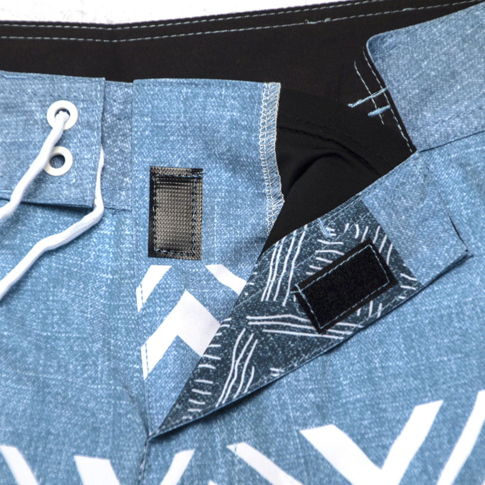 Shorts de plage Quiksilver pour homme, séchage rapide, lavable, grande taille, coupe ample et courte, style détente en station balnéaire.