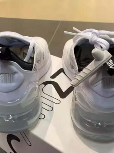 Nike Air Max 270 pour hommes et femmes, sneakers respirantes avec amorti, style athleisure, idéales pour la course, modèle AH8050.