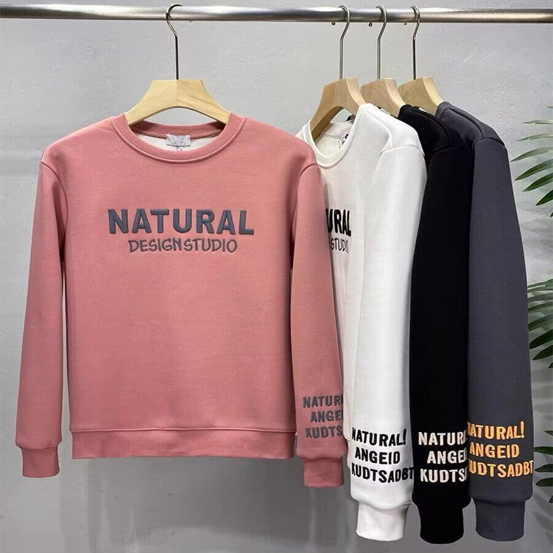 Sweat-shirt homme haut de gamme tissu épais, intérieur molletonné, manches longues, coupe tendance pour mi-saison, idéal comme couche de base par temps frais.