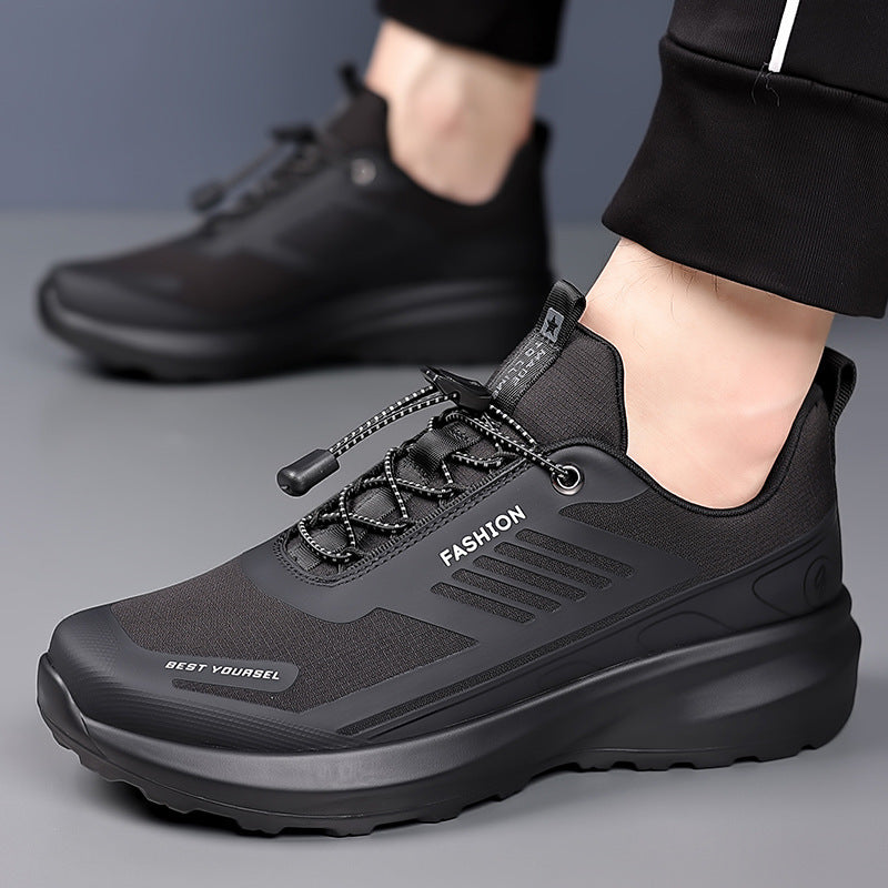 Chaussures pour hommes en mesh respirant avec semelle souple, idéales pour la randonnée en extérieur, sneakers décontractées et chaussures de course sportives.