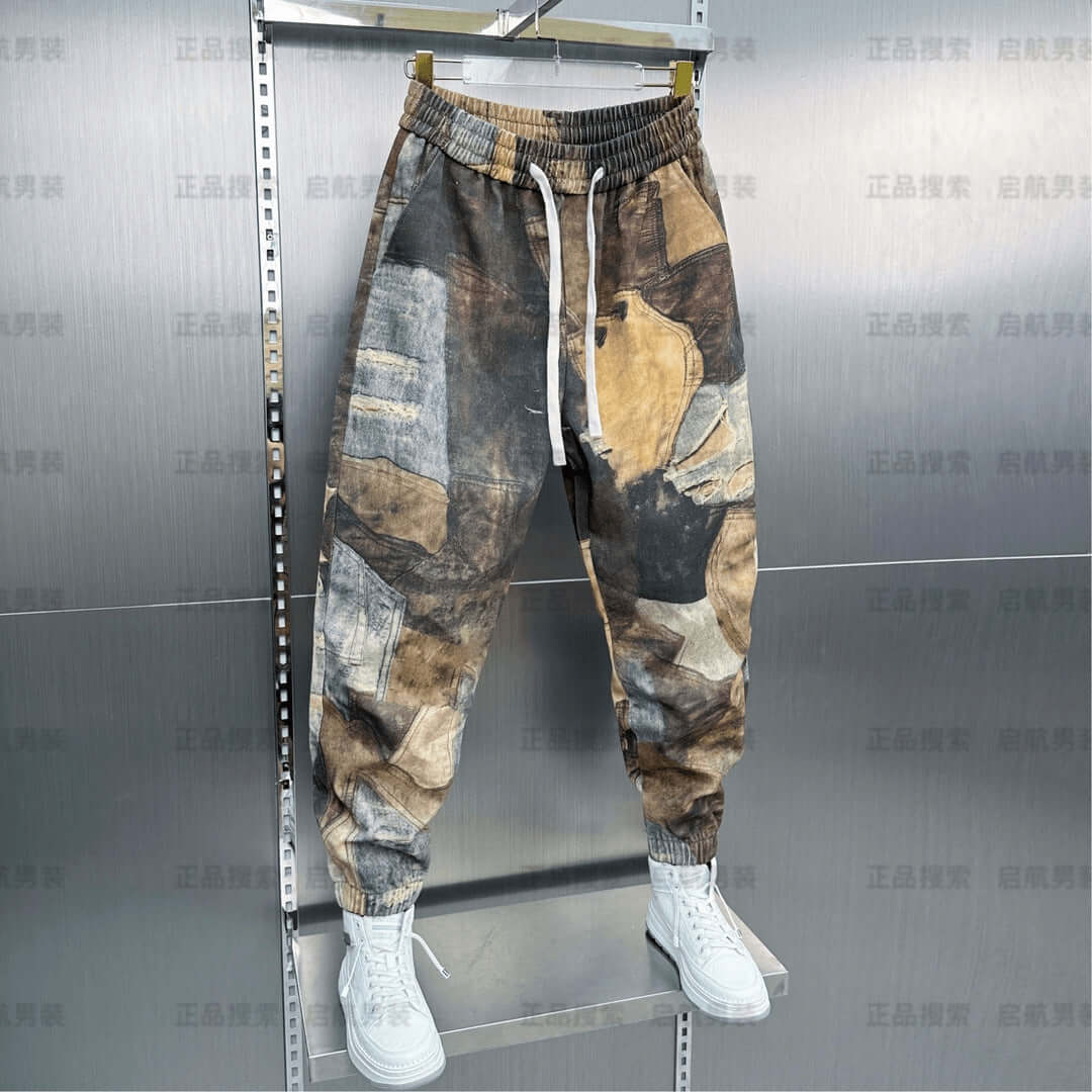 Cross-border autumn new retro Hong Kong style design sense casual pants, men's handsome, loose contrasting personality, versatile and bound feet