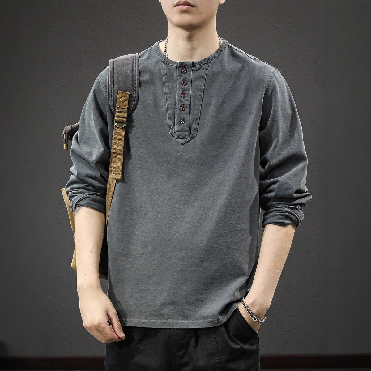 T-shirt à manches longues pour homme  En coton léger, coupe ample, col Henley, style décontracté et tendance
