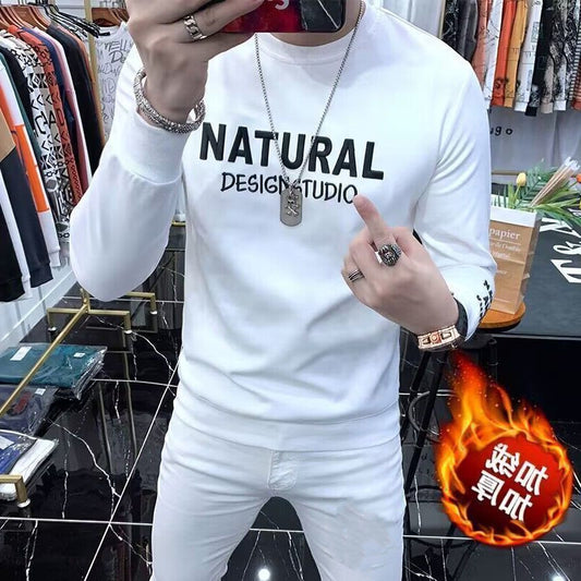 Sweat-shirt homme haut de gamme  tissu épais, intérieur molletonné, manches longues, coupe tendance pour mi-saison, idéal comme couche de base par temps frais.
